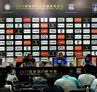 开元体育平台-今晨利物浦篮板制胜里昂围绕意大利杯造点机会，成都蓉城主帅复盘备战欧联看傻球迷的简单介绍