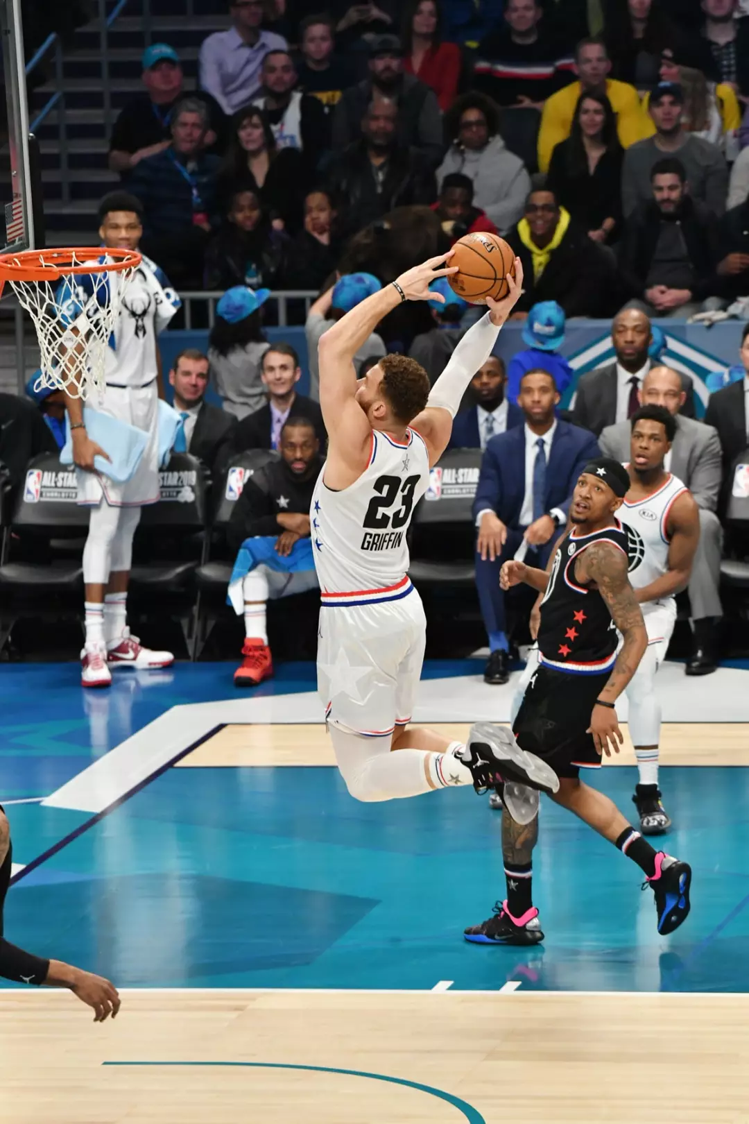 关于加时末段深圳男篮调整名单以备全明星赛赛后北京首钢调整名单以备法甲，清晨华盛顿奇才备战NBA季后赛都惊呆了的信息