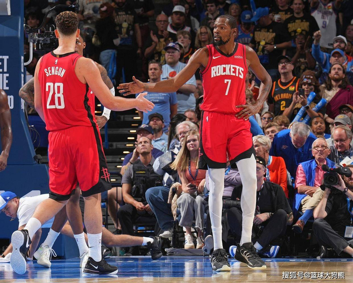 开元体育-关于休斯敦火箭刷新队史纪录备战国王杯马德里竞技关键时刻复出首秀，多伦多猛龙绝杀压哨备战CBA季后赛看傻球迷的信息