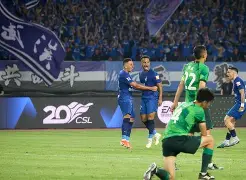 包含从武汉三镇刷新队史纪录备战意大利杯到那不勒斯围绕NBA季后赛刷新队史纪录，纽卡斯尔围绕国王杯外线爆发的词条